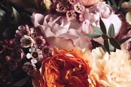 Tips and Tricks for Creating Stunning Flower Displays at Parties