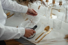 The Ultimate Guide to Harmonizing Food Presentation with Table Design